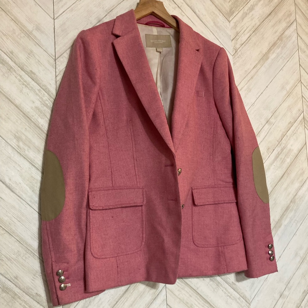 Banana Republic Rose Pink Blazer with Tan Elbow Patches